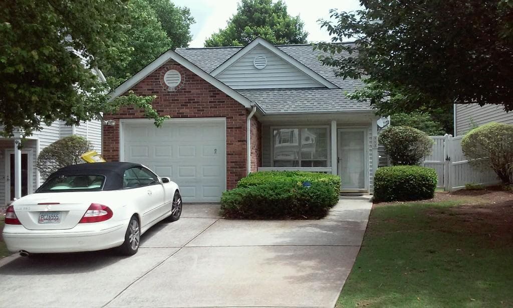 565 Crossbridge Alley, Alpharetta, GA 30022 — most recent listing photo