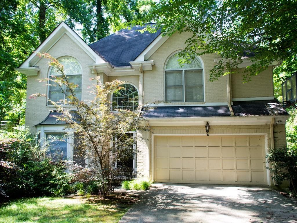 4 bedroom, 2,042 sq ft single family residence sold at 411 Chelsea Circle, Atlanta, GA 30307