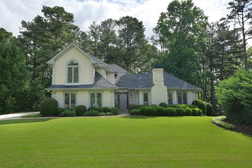 3320 Lakewind Way, Alpharetta, GA 30005 — most recent listing photo