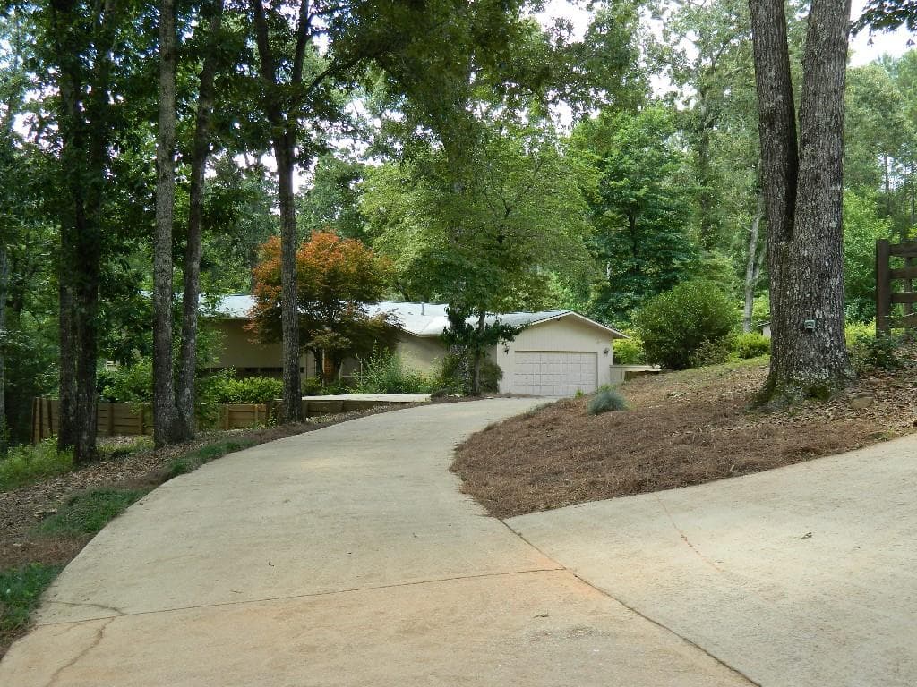 3302 CREEKSIDE Court, Conyers, GA 30094 — most recent listing photo