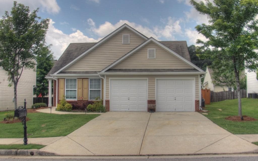 3655 Tullamore Lane, Snellville, GA 30039 — most recent listing photo