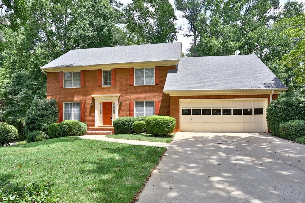 2960 Abbottswell Drive, Johns Creek, GA 30022 — most recent listing photo