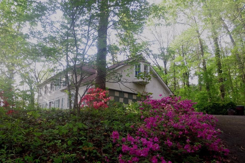 1695 Ridgefield Drive, Roswell, GA 30075 — most recent listing photo