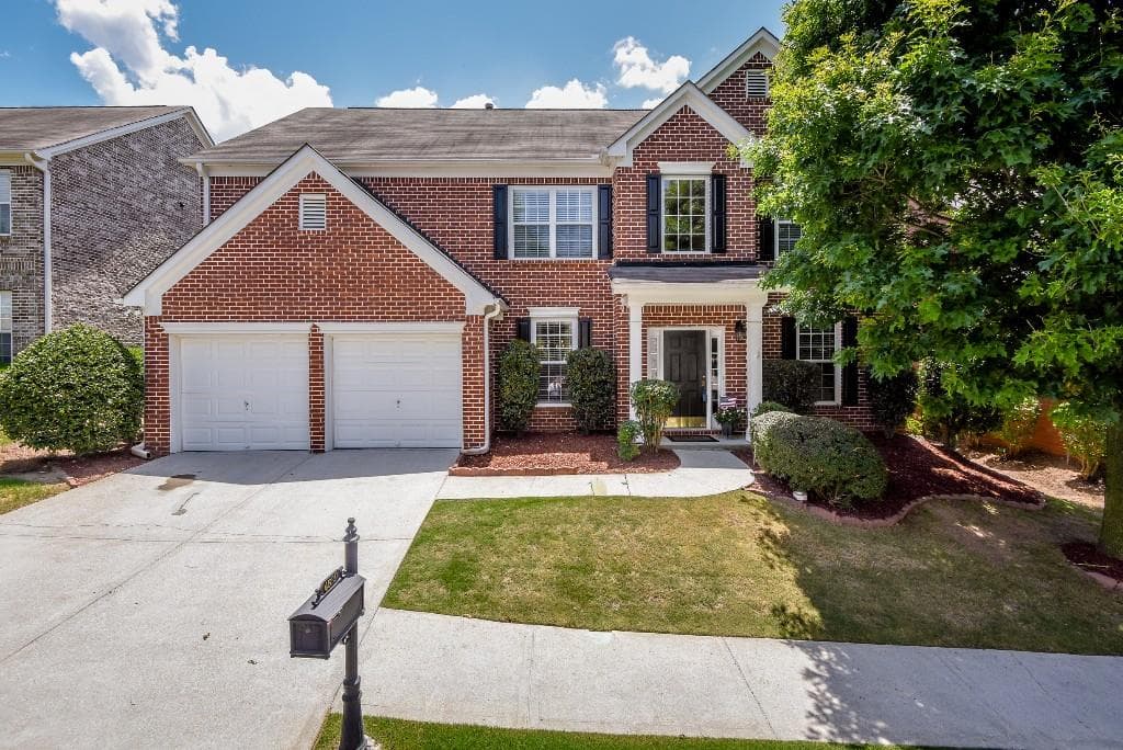 4829 Edinburgh Drive, Smyrna, GA 30082 — most recent listing photo