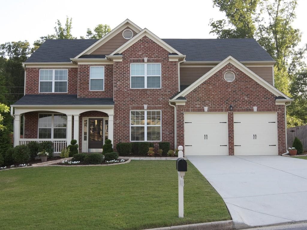 5 bedroom, 2,896 sq ft single family residence sold at 130 Bevington Lane, Woodstock, GA 30188