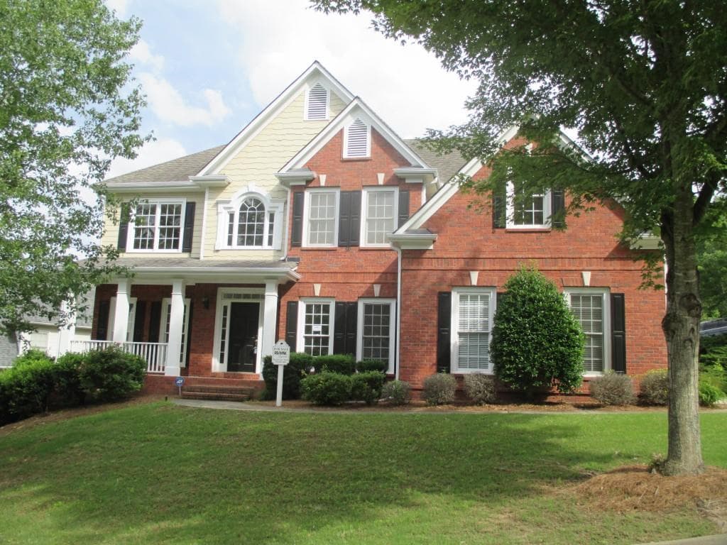 4 bedroom single family residence sold at 8335 Ainsworth Drive, Cumming, GA 30041