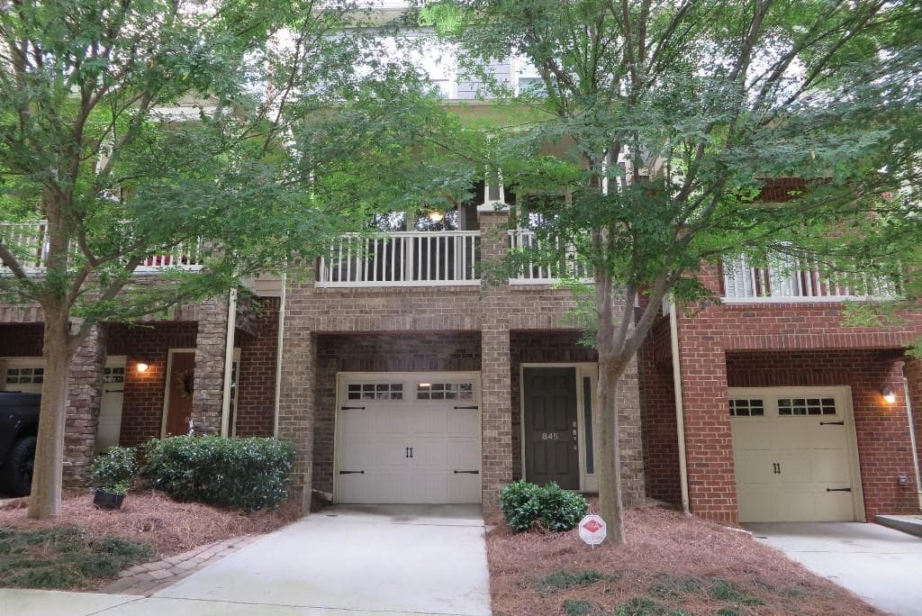 845 Stratum Way, Atlanta, GA 30312 — most recent listing photo