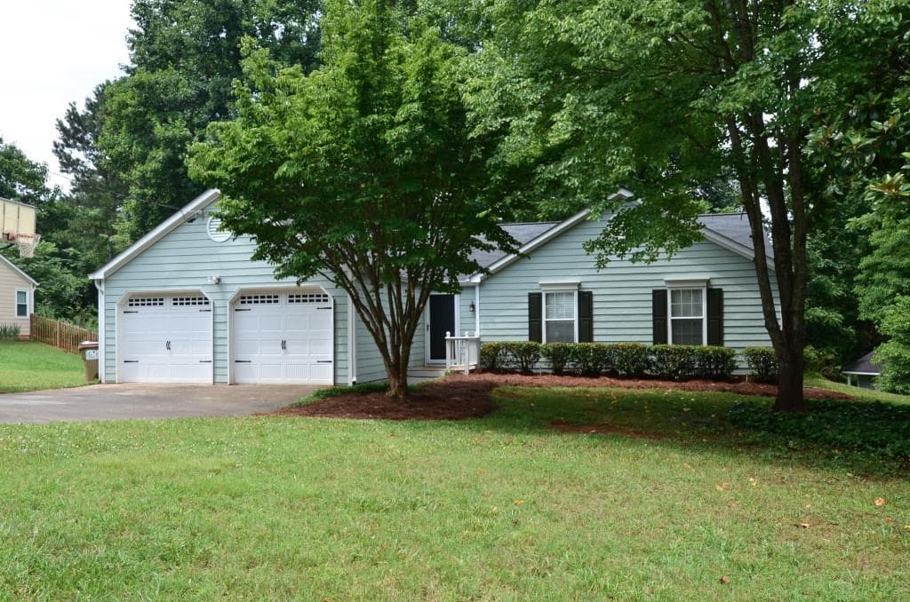 3 bedroom single family residence sold at 179 Colemans Bluff Drive, Woodstock, GA 30188
