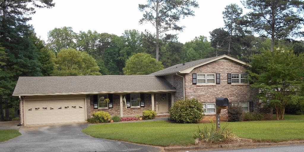 4 bedroom, 2,775 sq ft single family residence sold at 2889 Rotherwood Drive, Tucker, GA 30084