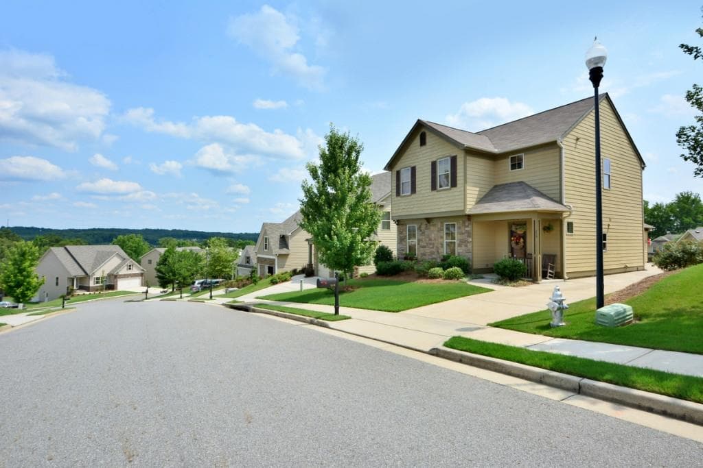 209 Creekside Pass, Canton, GA 30114 — most recent listing photo