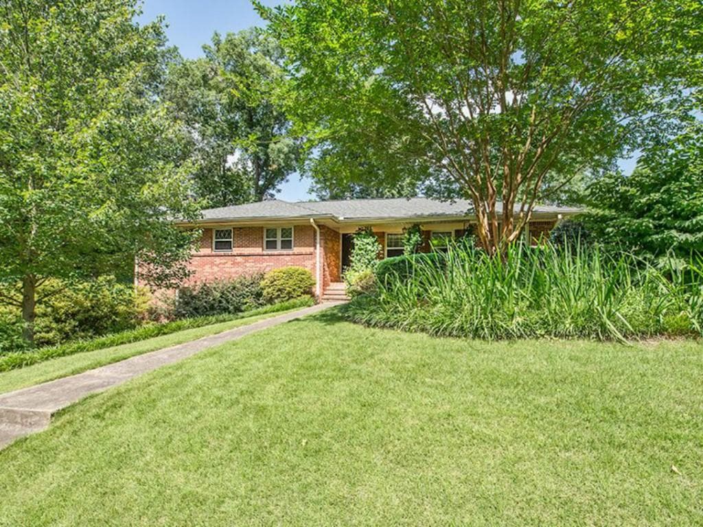 4 bedroom, 1,697 sq ft single family residence sold at 2409 Melinda Court, Atlanta, GA 30345