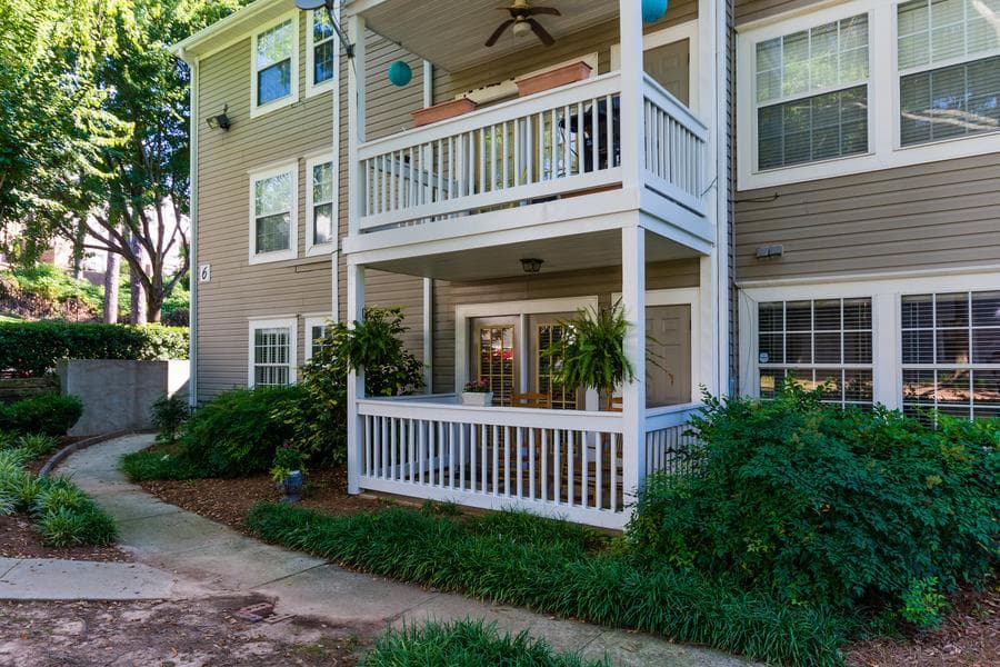 1377 Keys Crossing Drive 1377, Brookhaven, GA 30319 — most recent listing photo