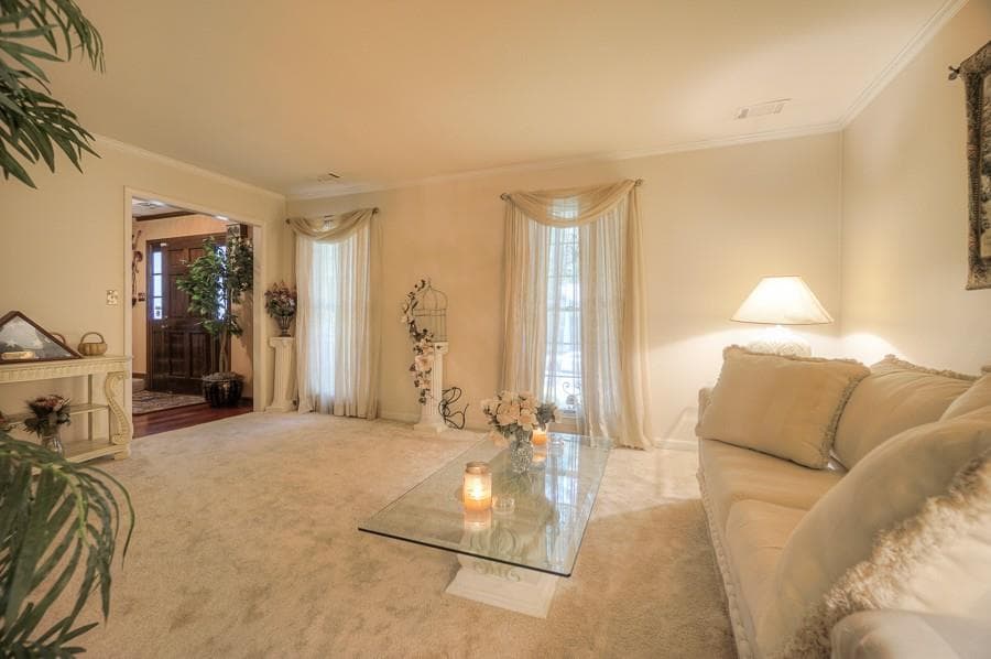 3 bedroom, 2,316 sq ft single family residence sold at 5112 Rocky Glen, Stone Mountain, GA 30088
