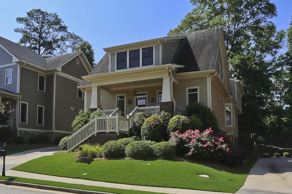 4 bedroom, 2,956 sq ft single family residence sold at 1108 Parkview Place, Smyrna, GA 30080
