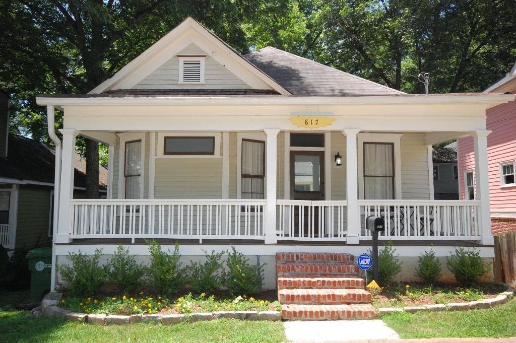 4 bedroom, 2,467 sq ft single family residence sold at 817 Grant Street, Atlanta, GA 30315