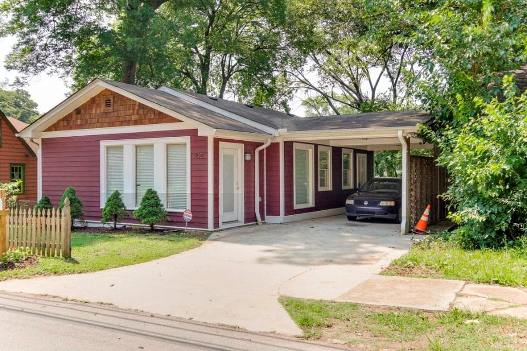 3 bedroom single family residence sold at 195 Claire Drive, Atlanta, GA 30315