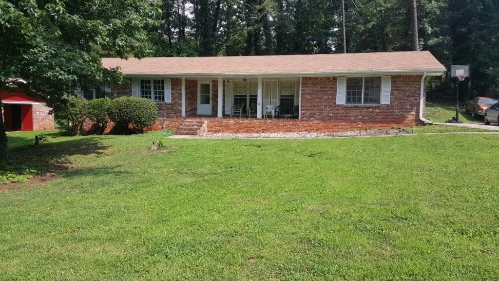 3 bedroom, 1,328 sq ft single family residence sold at 4302 Allgood, Stone Mountain, GA 30083