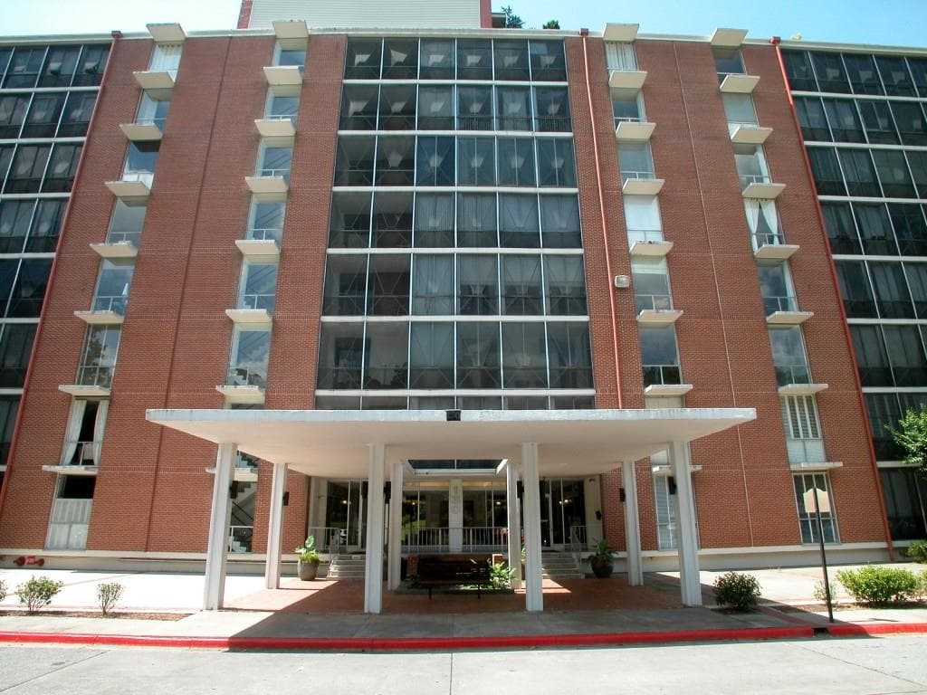 1 bedroom, 815 sq ft condominium sold at 130 26th Street 212, Atlanta, GA 30309