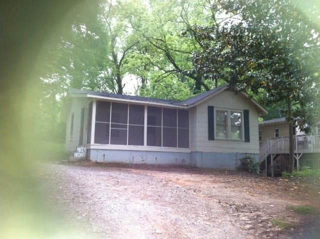 2 bedroom, 1,036 sq ft single family residence sold at 403 HOLLY Street, Atlanta, GA 30318