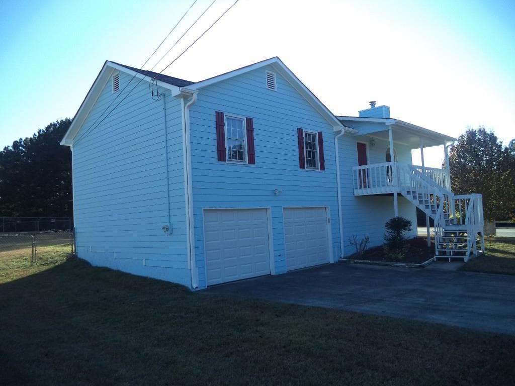18 Sweetwater Drive, Powder Springs, GA 30127 — most recent listing photo
