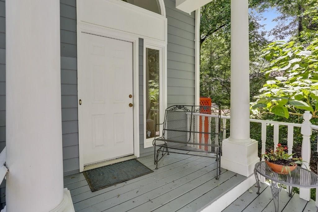 4 bedroom, 3,437 sq ft single family residence sold at 1619 McLendon Avenue, Atlanta, GA 30307