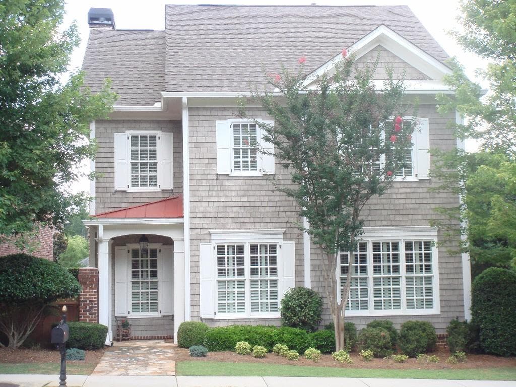 3 bedroom, 2,972 sq ft single family residence sold at 635 Society Street, Alpharetta, GA 30022