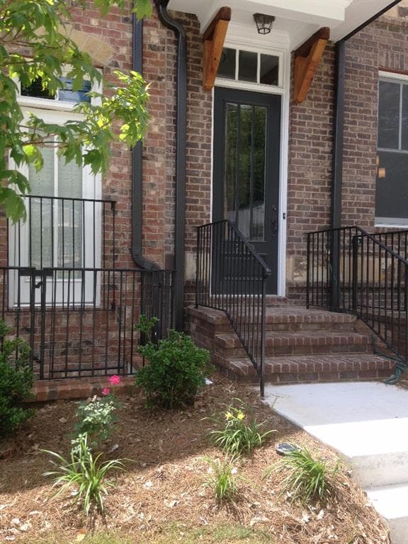219 Cole Street 13, Marietta, GA 30060 — most recent listing photo