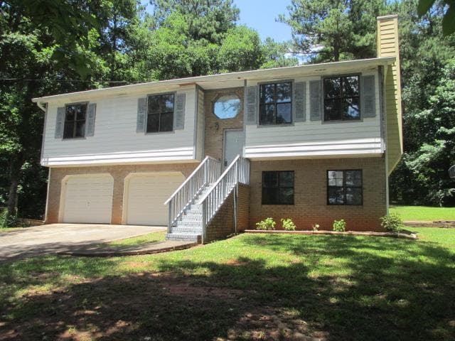 3 bedroom, 1,712 sq ft single family residence sold at 6336 Queens Road, Douglasville, GA 30135