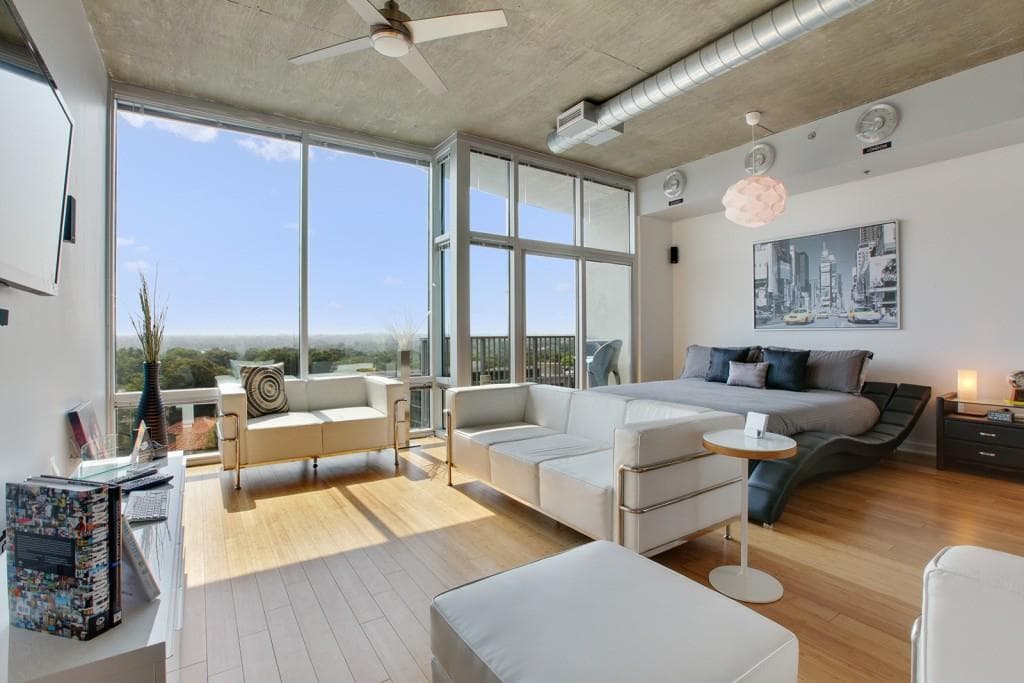 1 bedroom, 683 sq ft condominium sold at 923 Peachtree Street 1234, Atlanta, GA 30309