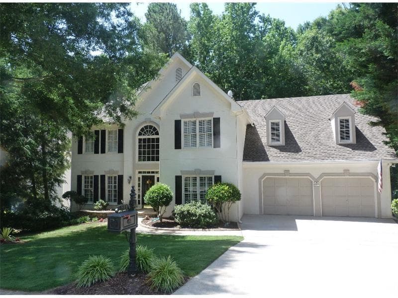4 bedroom, 4,611 sq ft single family residence sold at 231 May Apple Lane, Alpharetta, GA 30005