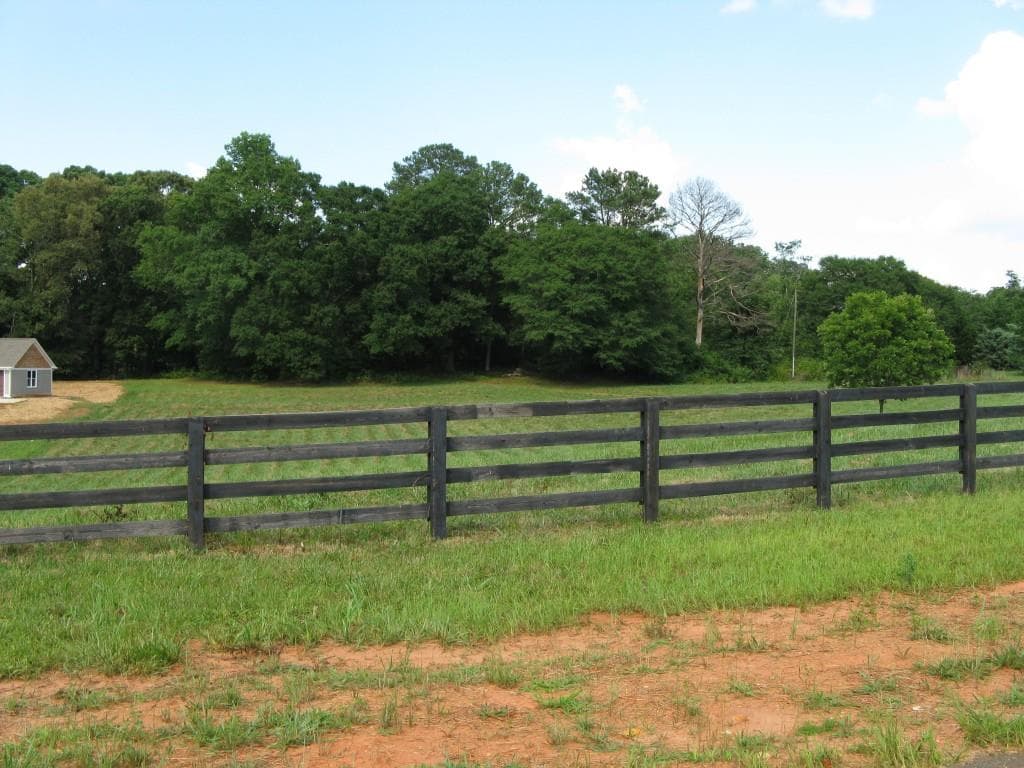 single family residence sold at 104 Long Shadows Drive, Alpharetta, GA 30004