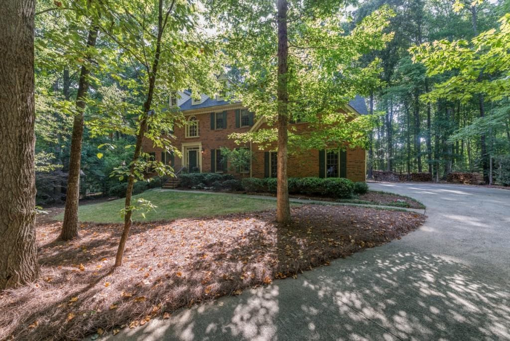284 Mossy Way, Kennesaw, GA 30152 — most recent listing photo