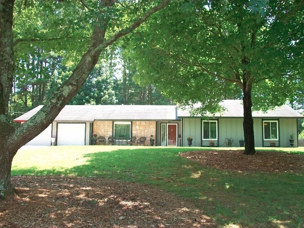 382 Heritage Lane, Alpharetta, GA 30009 — most recent listing photo