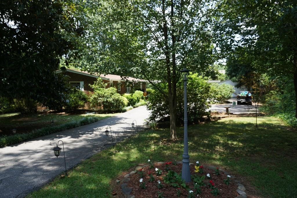 1141 Reed Road, Smyrna, GA 30082 — most recent listing photo
