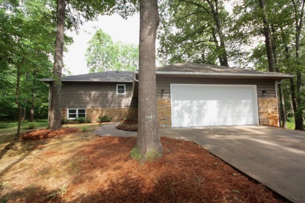 8542 Dallas Acworth Highway, Dallas, GA 30132 — most recent listing photo
