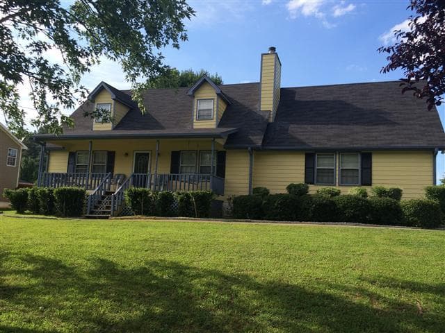 4 bedroom single family residence sold at 5125 Ray Court, Powder Springs, GA 30127