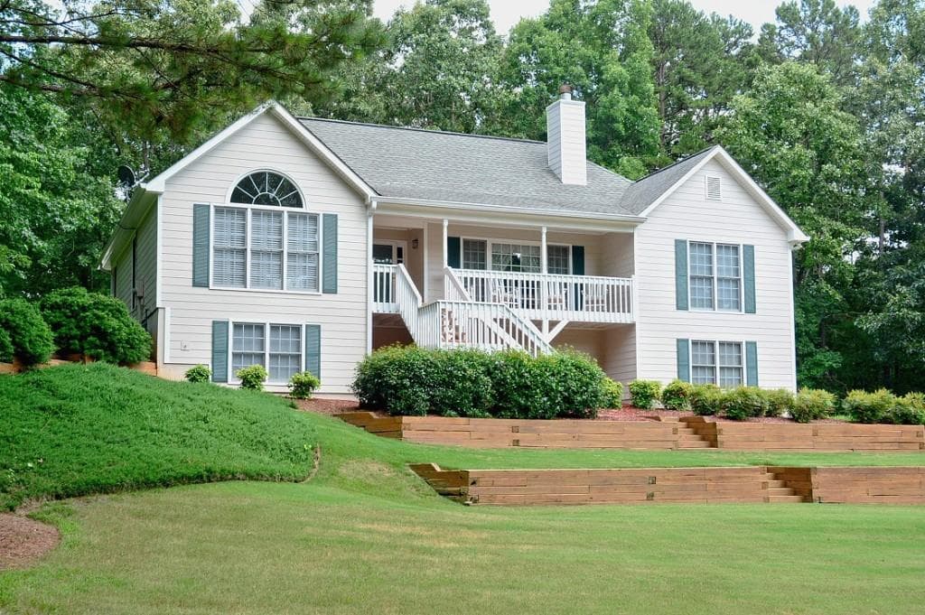 3 bedroom single family residence sold at 4195 SHERRY Lane, Canton, GA 30114