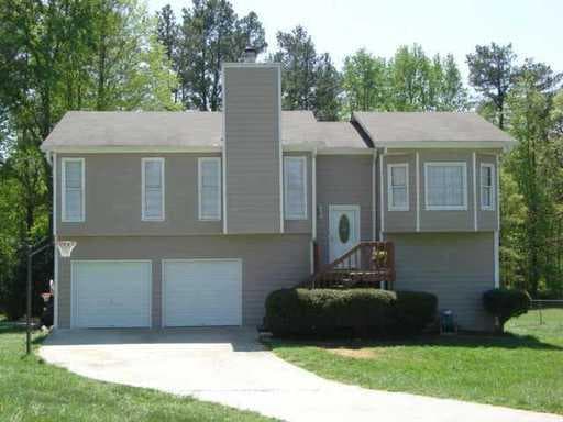 4 bedroom, 1,916 sq ft single family residence sold at 2001 Jockey Court, Lawrenceville, GA 30043
