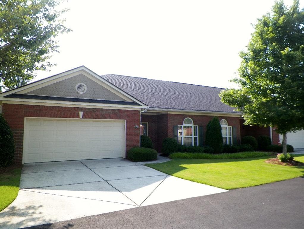 561 SAWNEE CORNERS Drive 561, Cumming, GA 30040 — most recent listing photo