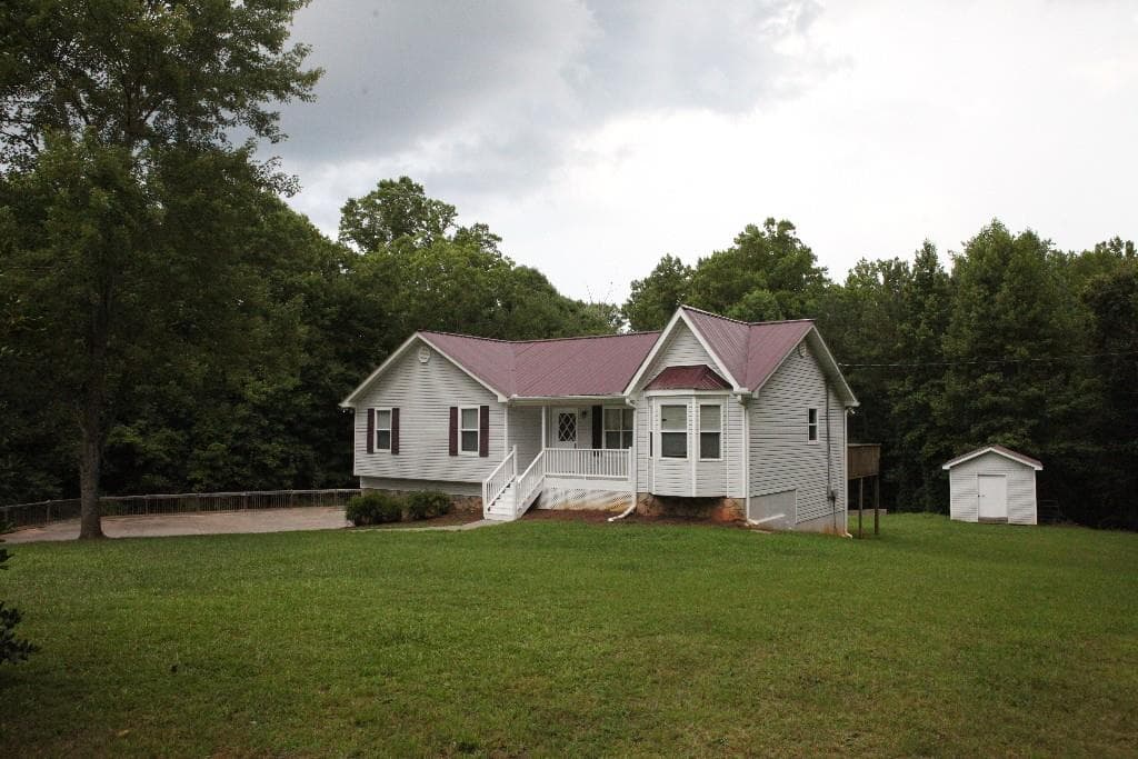 420 Knox Bridge Highway, White, GA 30184 — most recent listing photo