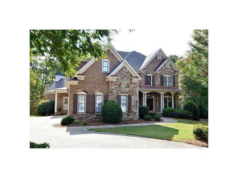 6 bedroom, 7,043 sq ft single family residence sold at 5318 Binghurst Court, Suwanee, GA 30024