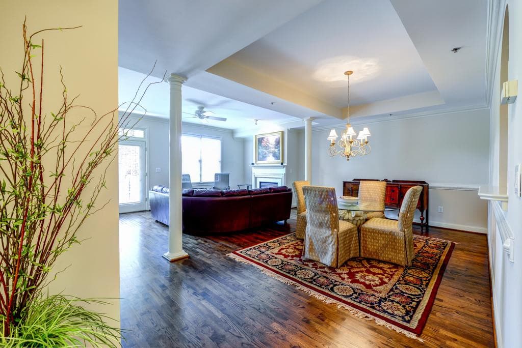 1 bedroom, 1,114 sq ft condominium sold at 1735 Peachtree Street 218, Atlanta, GA 30309