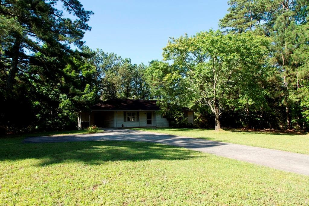 5105 Byers Road, Alpharetta, GA 30022 — most recent listing photo