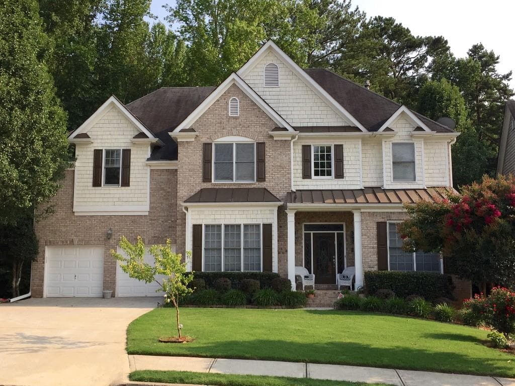 6 bedroom, 3,826 sq ft single family residence sold at 5025 Thornbury Way, Alpharetta, GA 30005