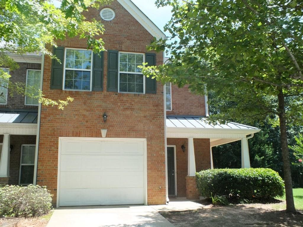 3 bedroom, 1,534 sq ft townhouse sold at 3160 Glenloch Place, Lawrenceville, GA 30044