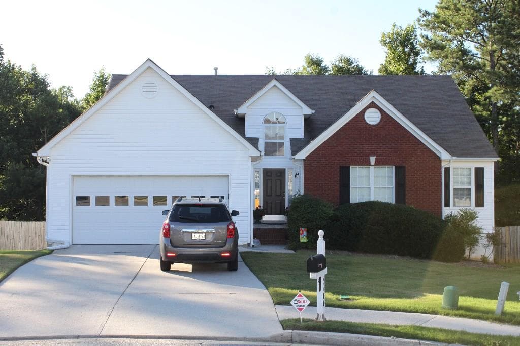 2400 HEATHERTON Circle, Dacula, GA 30019 — most recent listing photo