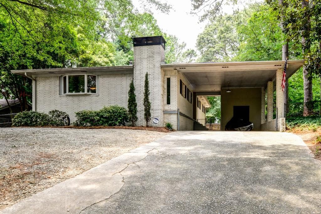 2912 Whispering Hills Drive, Atlanta, GA 30341 — most recent listing photo