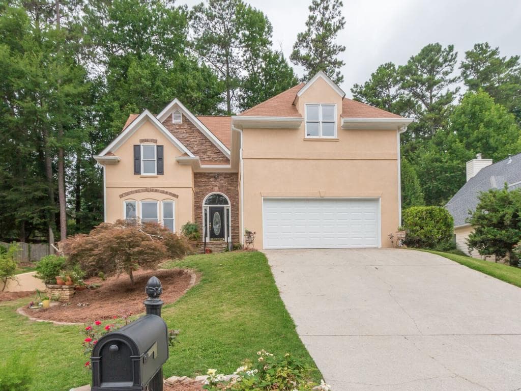 5 bedroom single family residence sold at 4345 Laurian Drive, Kennesaw, GA 30144