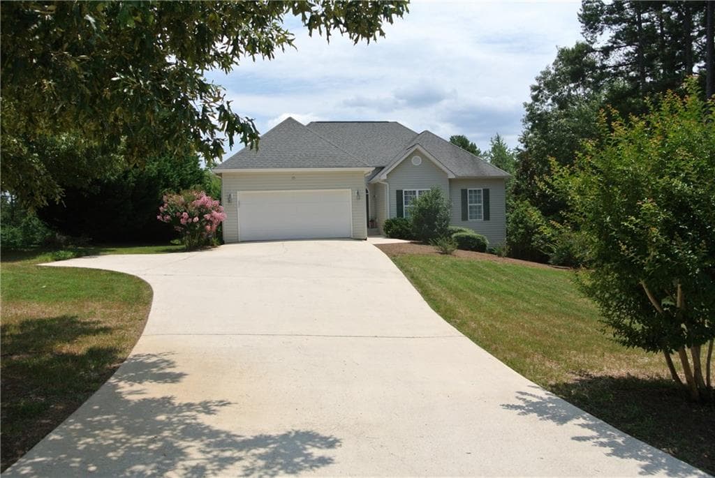 5112 INDIAN Circle, Gainesville, GA 30506 — most recent listing photo