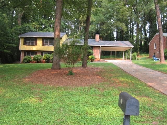 472 Susan Creek Drive, Stone Mountain, GA 30083 — most recent listing photo
